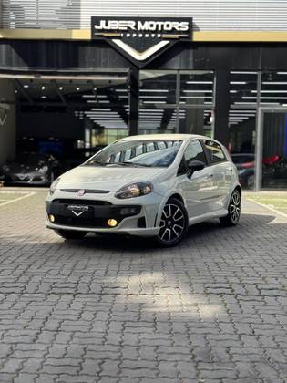 FIAT PUNTO 1.8 BLACKMOTION 16V FLEX 4P MANUAL